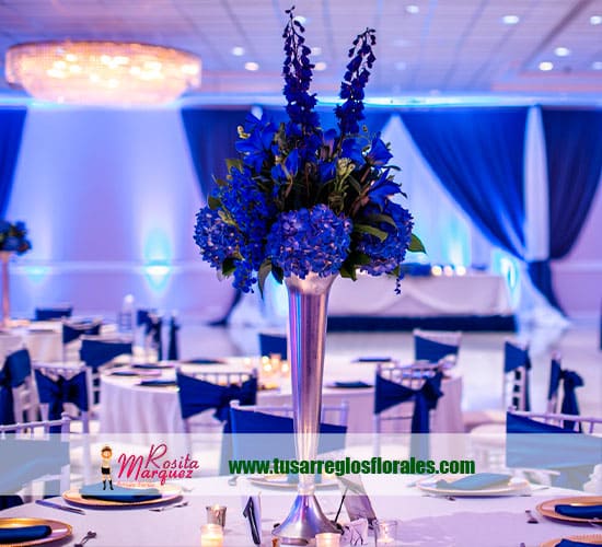Azules profundos arreglos florales Azules profundos arreglos florales